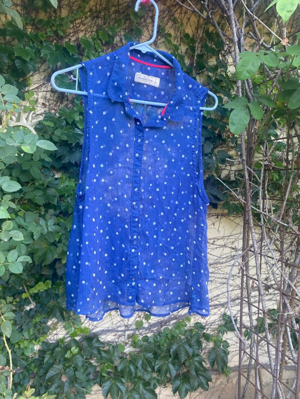 Abercrombie & Fitch Women's Blue Sleeveless Top Large - Picture 6 of 7